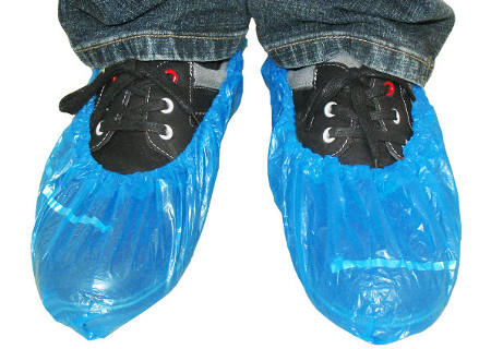 Detectable shoe covers