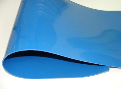 Detectable rubber sheet