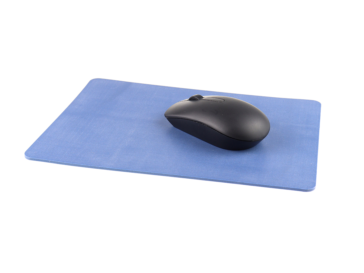Detectable silicon mouse pad